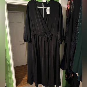 Torrid black dress with pockets size 1x 14-16